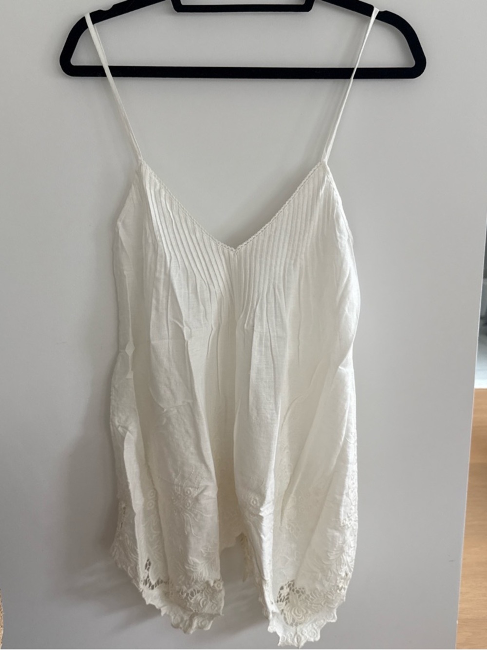 Spell White Lace-Trim Tank with Pleated V-Neck tunic